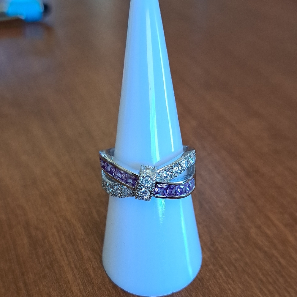 Elegant Silver and Purple Women's Ring Size 6, 7, 8